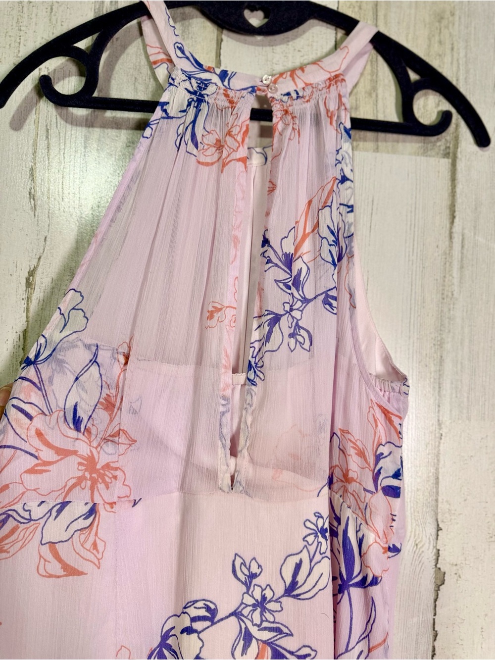 A Pea in the Pod Floral Halter Maxi Dress - Size M - Bohemian, maternity - Picture 9 of 12